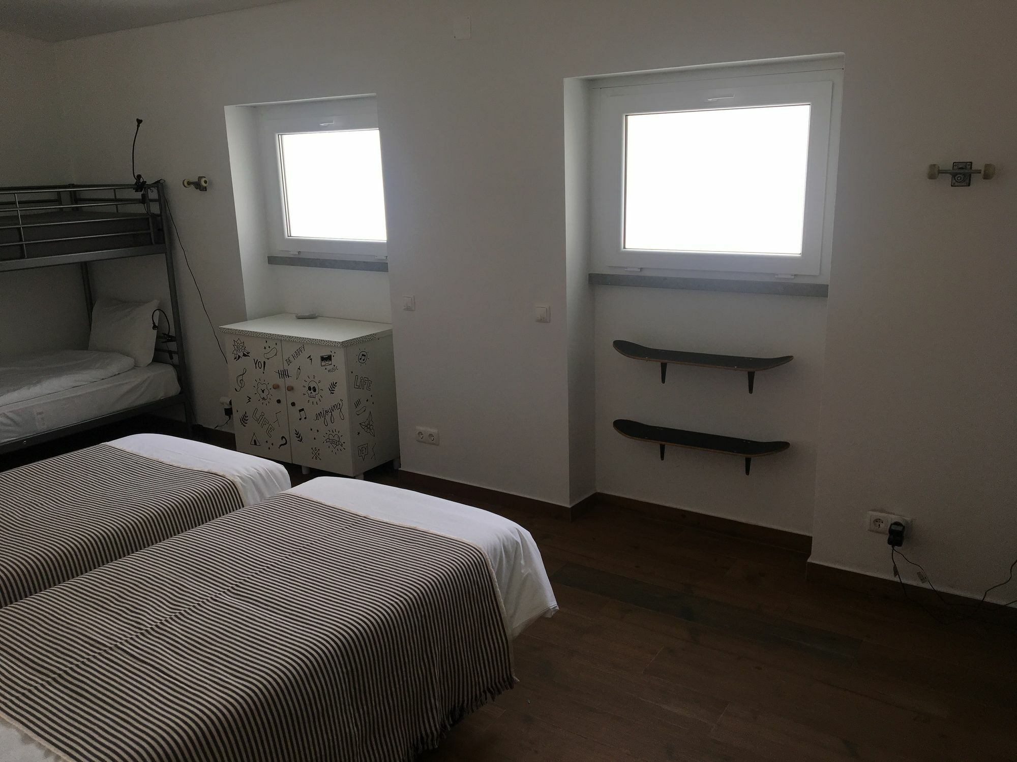 滨海阿泽尼亚什Azen Cool House住宿加早餐旅馆 外观 照片